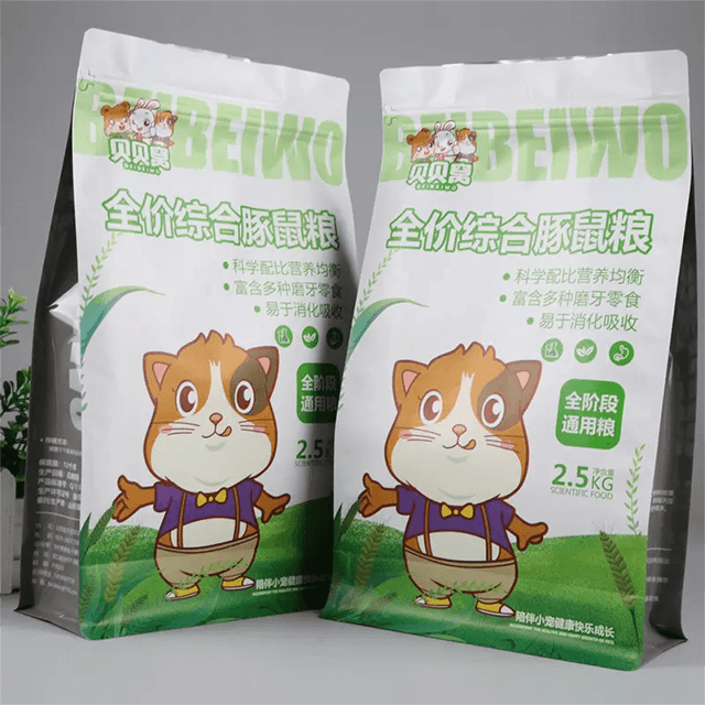 Сумка на молнии из составного материала